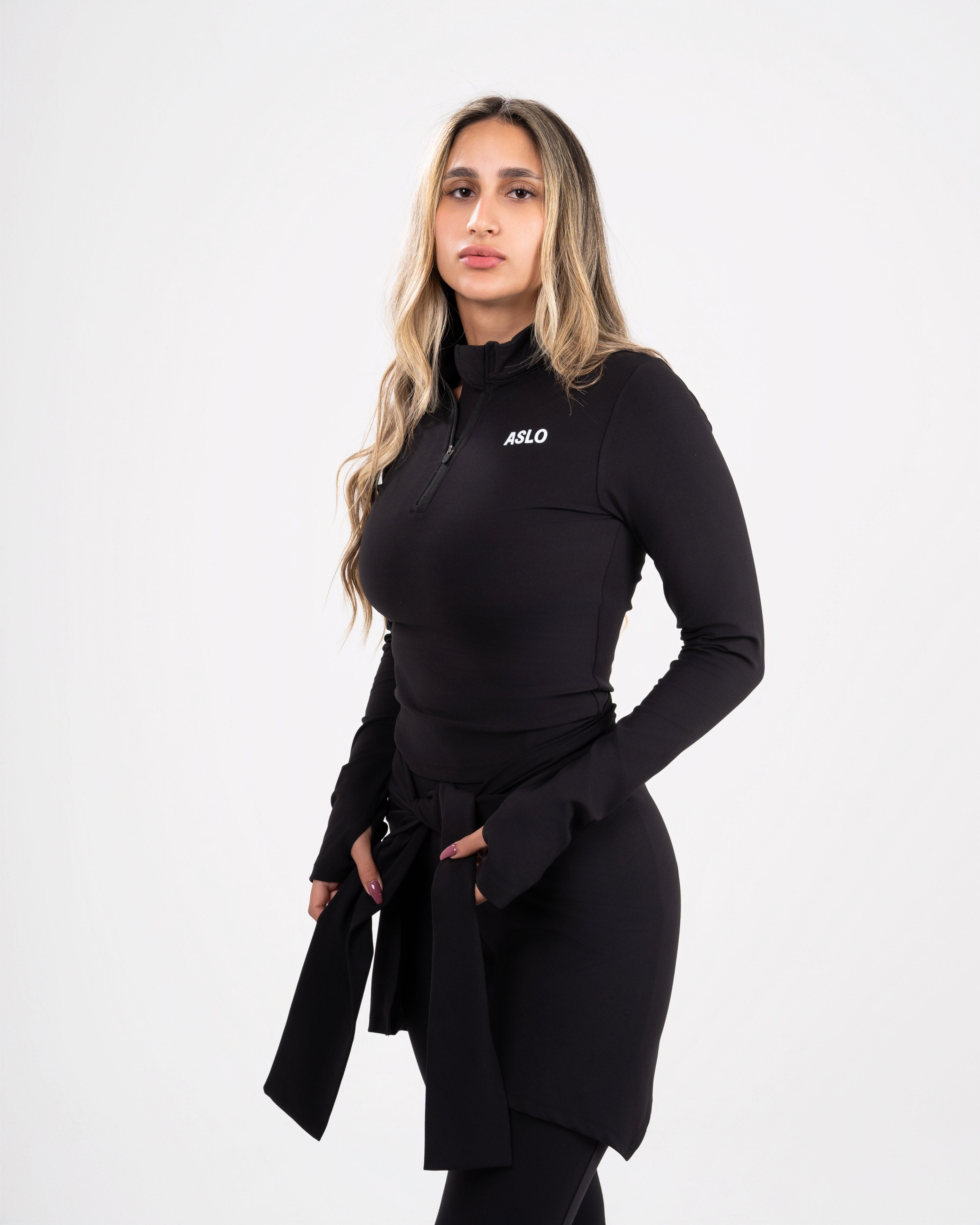 Essential hip-cover