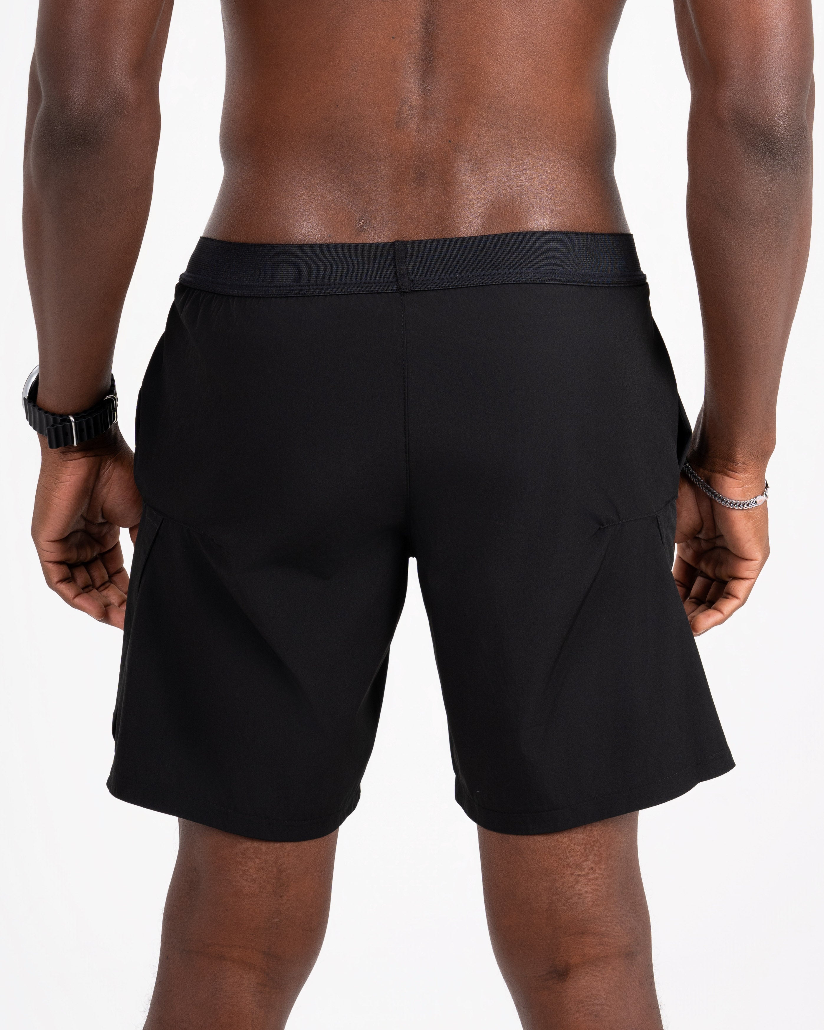 Soft stride essential shorts