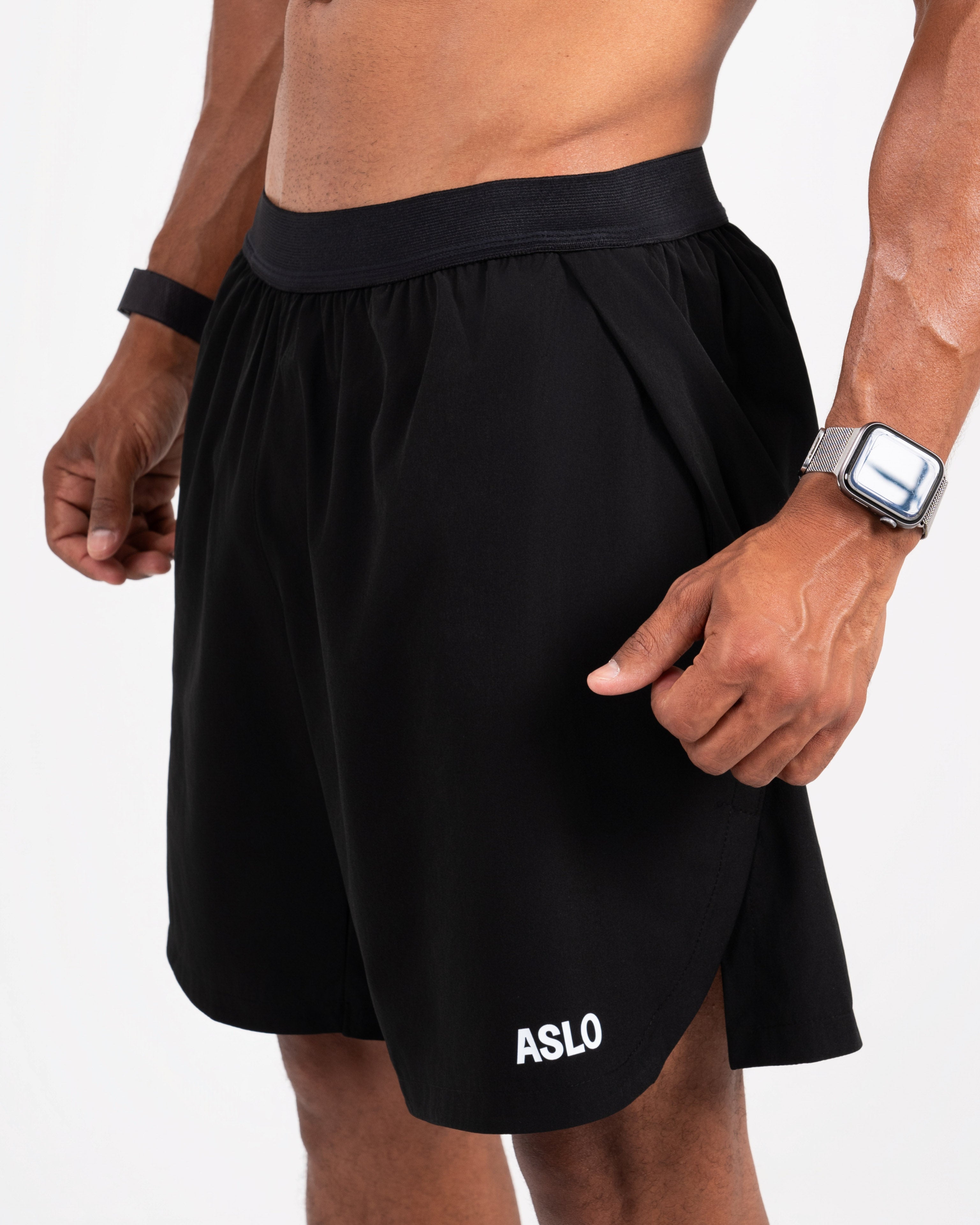 Soft stride essential shorts